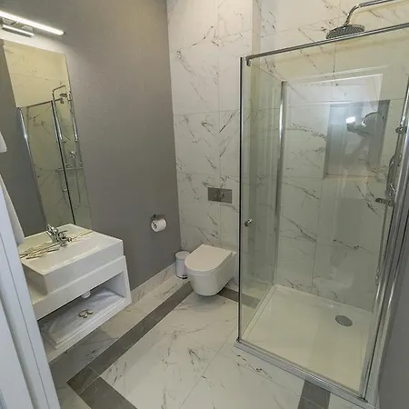 Hotel Basniowa 3*